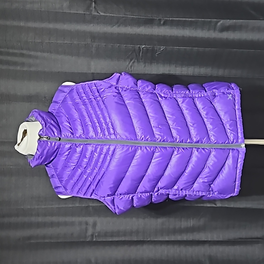 Packable Down Puffer Vest With Drawstring Waist - image 1